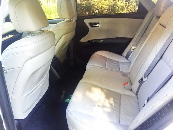 147 Toyota Avalon белая авто на свадьбу 3a9v