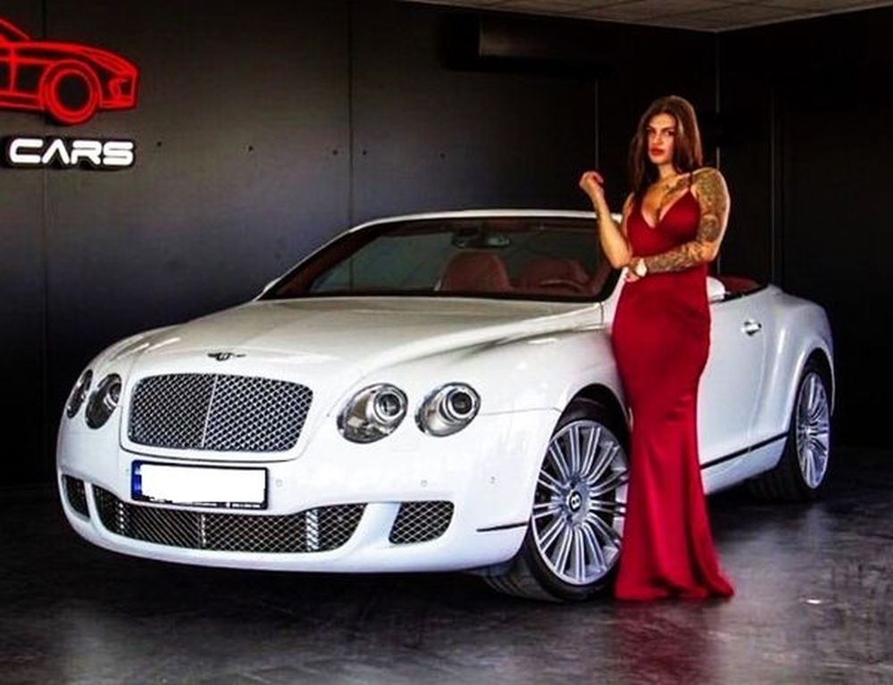 217 Кабриолет Bentley Continental GT белый 2yAA