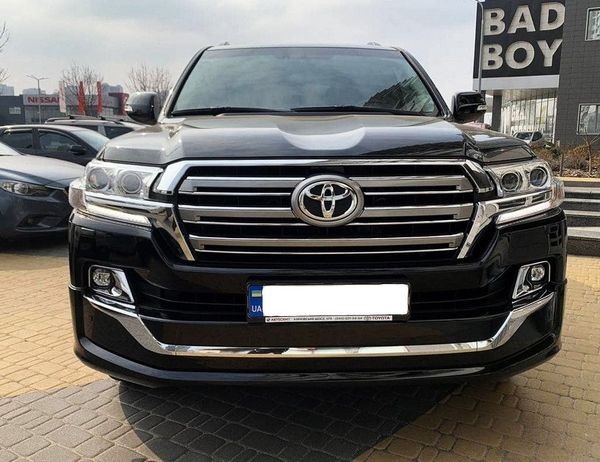 256 Toyota Land Cruiser 200 внедорожник на свадьбу 29yb