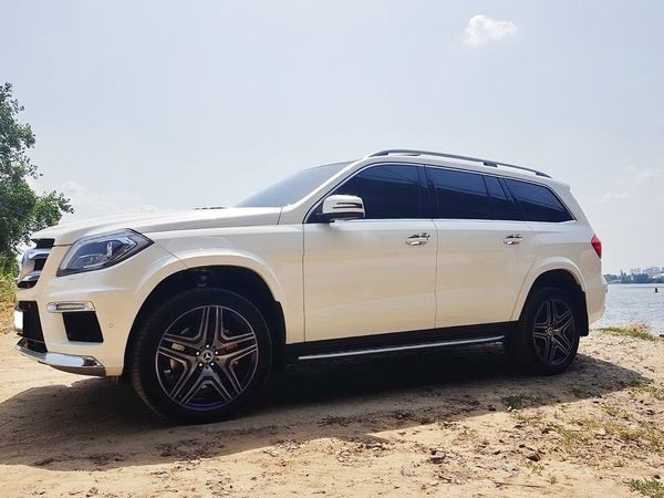 057 Внедорожник Mercedes GL350d j0Ve