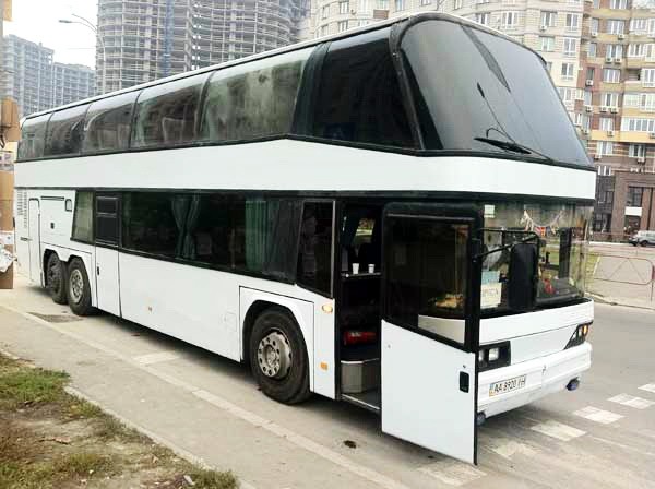 335 Автобус Neoplan на 70 мест на свадьбу lPEP