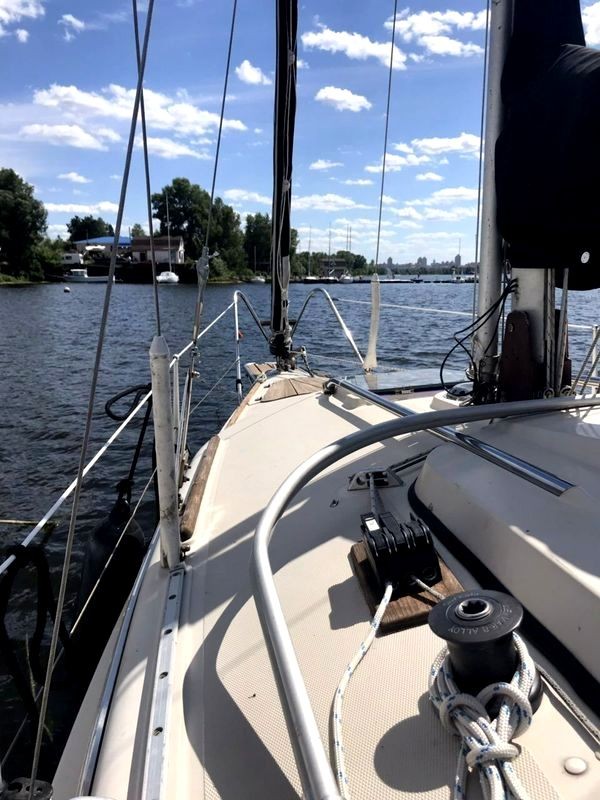 Парусная яхта Морелло jVpb