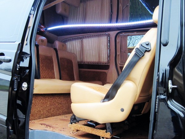 290 Микроавтобус Mercedes-Benz Vito Extra Long на свадьбу 2VBe