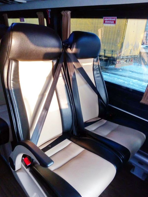 307 Микроавтобус 20 мест Volkswagen Crafter 2Kb4