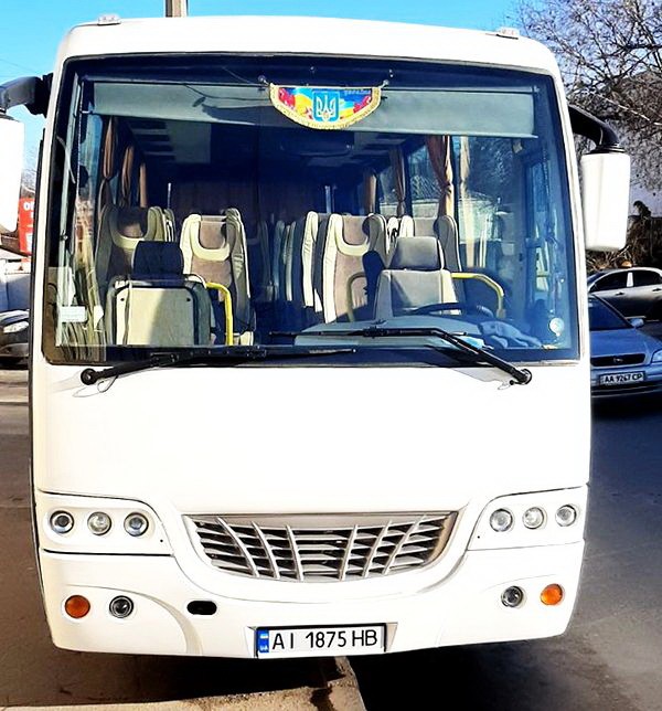 327 Автобус Isuzu белый на свадьбу 2z9e