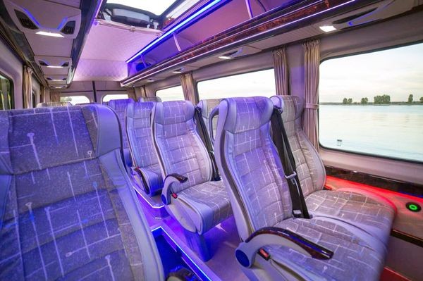303 Микроавтобус Mercedes-Benz Sprinter на свадьбу l7XR