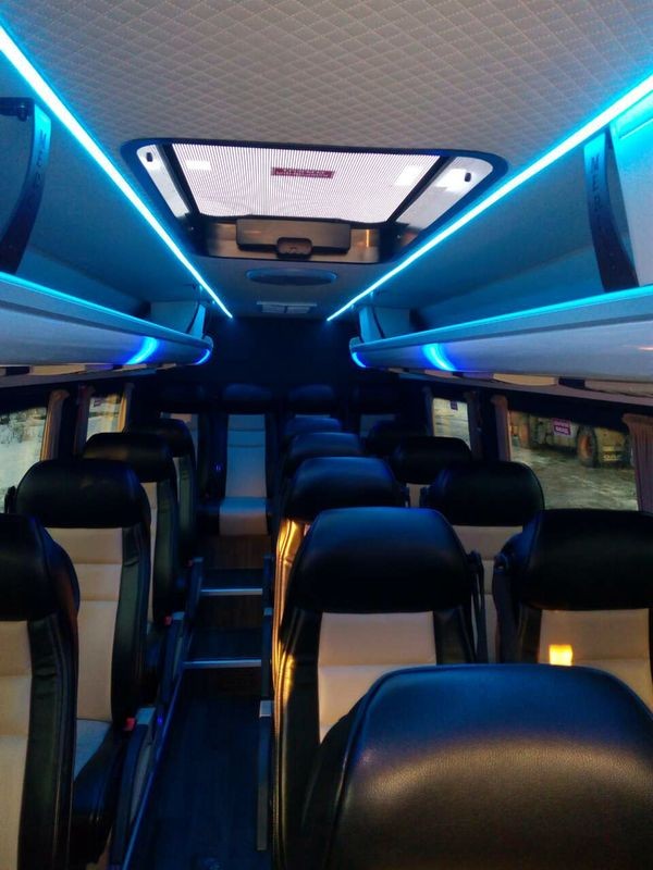307 Микроавтобус 20 мест Volkswagen Crafter 2Kb4