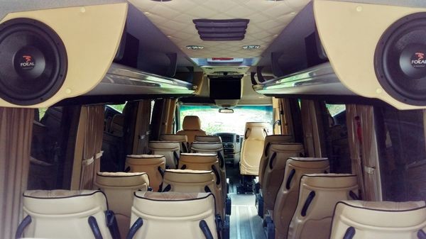 304 Микроавтобус Mercedes Sprinter VIP серебро j0Nn