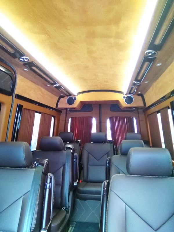 276 Микроавтобус Mercedes Sprinter черный VIP на свадьбу 2gQE