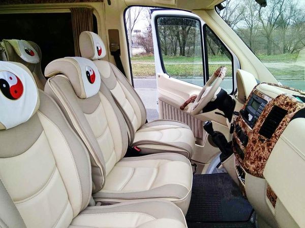 302 Микроавтобус Mercedes-Benz Sprinter VIP на свадьбу ldDx