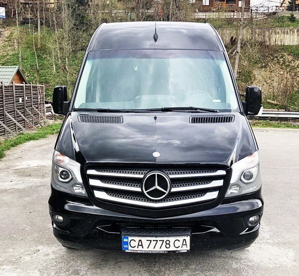 181 Микроавтобус Mercedes-Benz Sprinter черный VIP на свадьбу 2q04