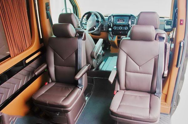 276 Микроавтобус Mercedes Sprinter черный VIP на свадьбу 2gQE