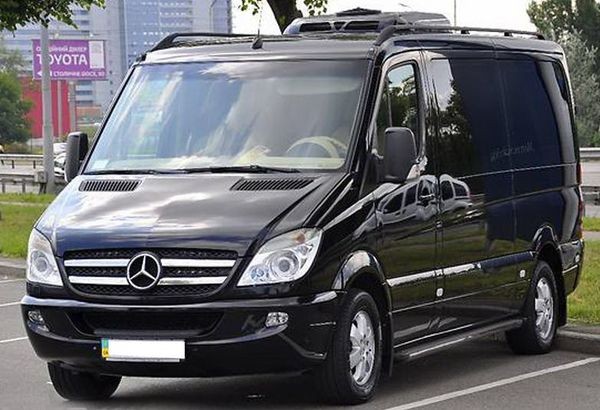 345 Микроавтобус Mercedes Sprinter 218 черный VIP класса 2yw1
