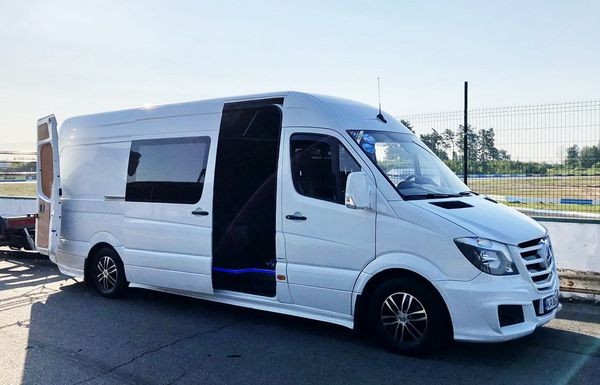 388 Mercedes Sprinter грузо пассажирский lYX7