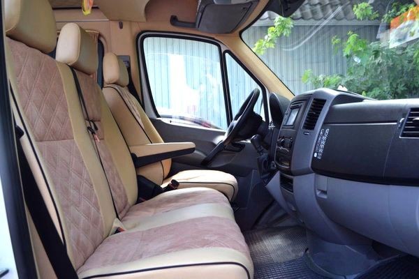 310 Микроавтобус Mercedes-Benz Sprinter на свадьбу 3z91