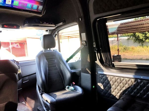388 Mercedes Sprinter грузо пассажирский lYX7