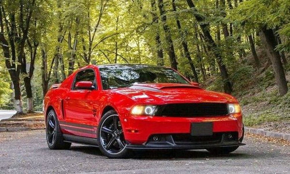 269 Ford Mustang GT Sport красный на свадьбу съемки 306n