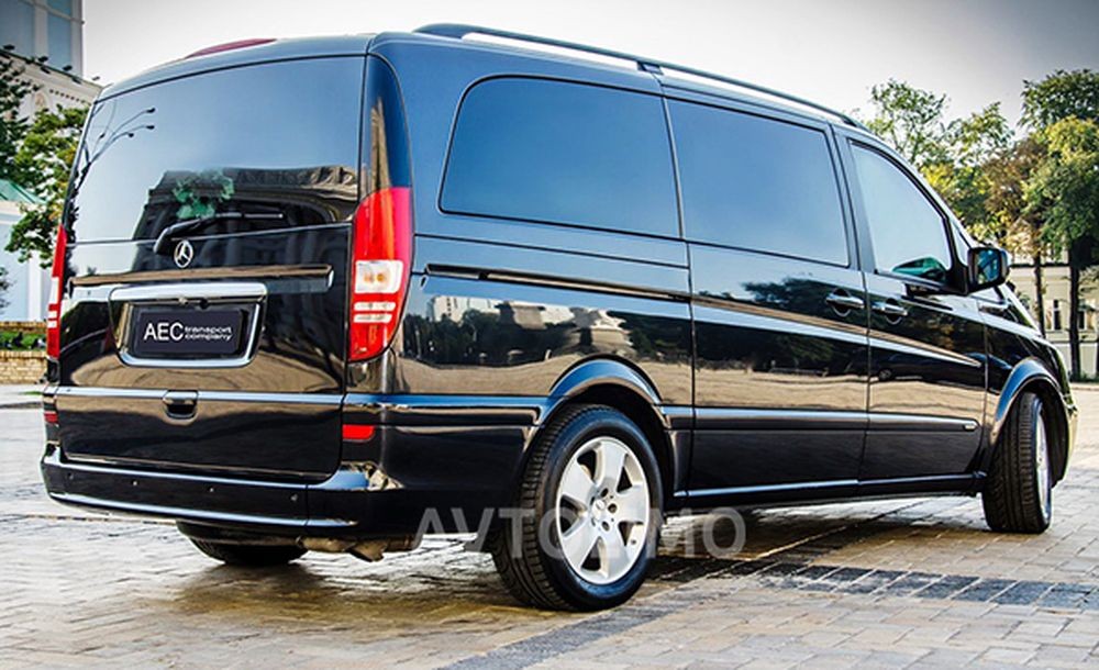 274 Микроавтобус Mercedes V класс без водителя lopV