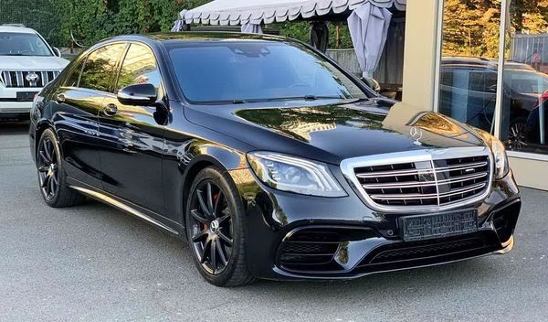 379 Mercedes-Benz S Class W222 S63 AMG 4MATIK  без водителя lWD6