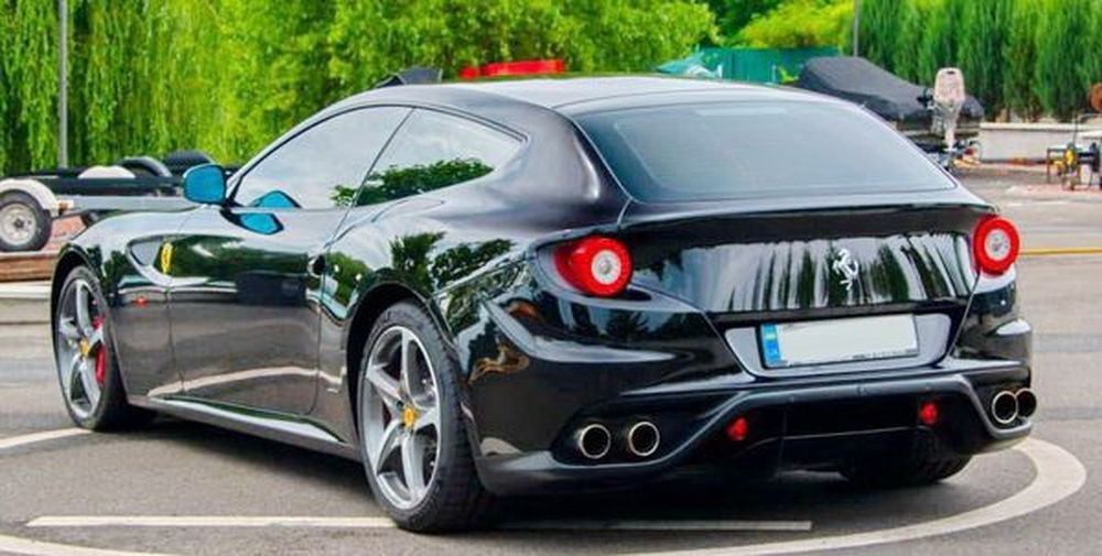 398 Тест драйв Ferrari-ff черная спорткар 3ExW