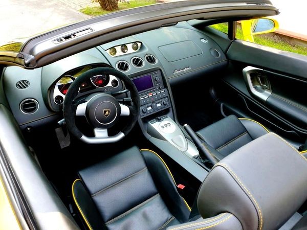 384 Тест драйв Lamborghini Gallardo желтый кабриолет 2eW6