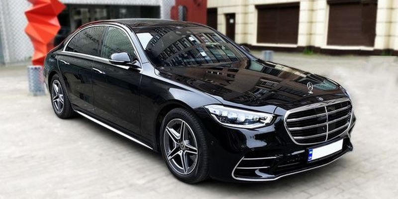 176 Mercedes-Benz W223 S-Class 400d без водителя 2Wo6