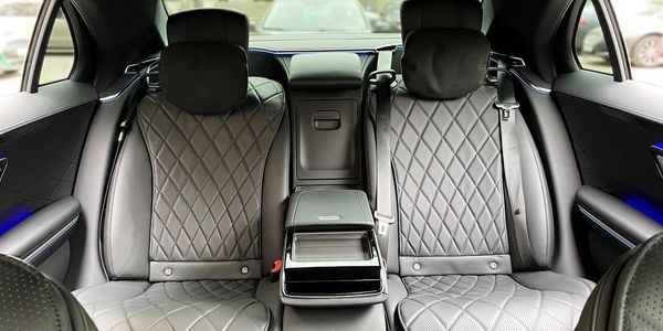 176 Mercedes-Benz W223 S-Class 400d без водителя 2Wo6
