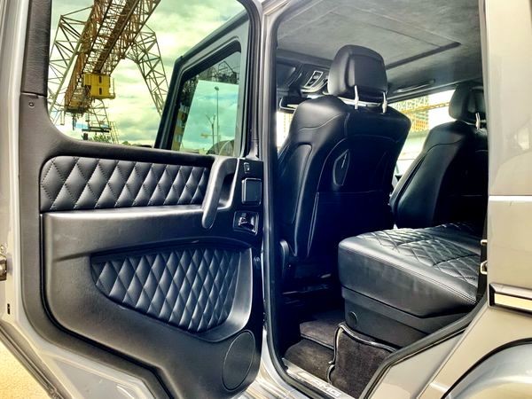 250 Джип MERCEDES-BENZ G63AMG 5.5 BITURBO 2017 ГРАФИТ без водителя 3QaV