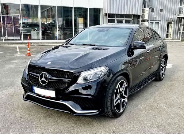 201 Внедорожник MERCEDES GLE 43 AMG COUPE без водителя 25Nb
