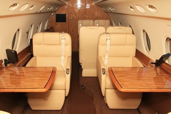 Gulfstream G200 частный самолет 3mWv