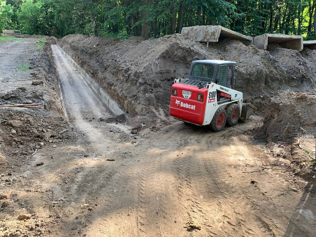 Услуги мини-погрузчика bobcat lQB0