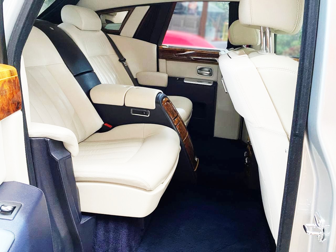 Rolls-Royce Phantom премиум авто l4V4