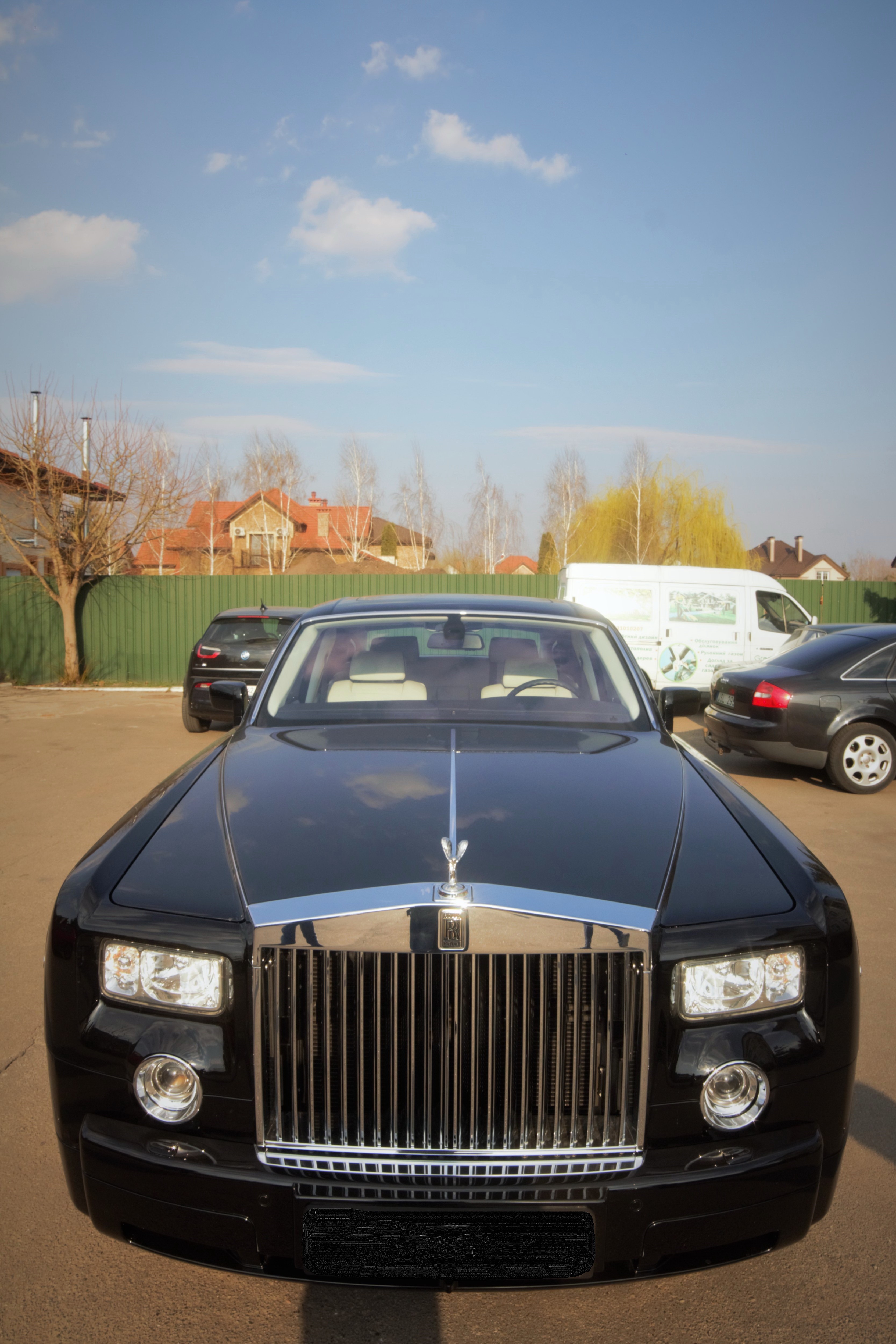 Ролс Ройс Фантом черного цвета Rolls-Royce Phantom 277b