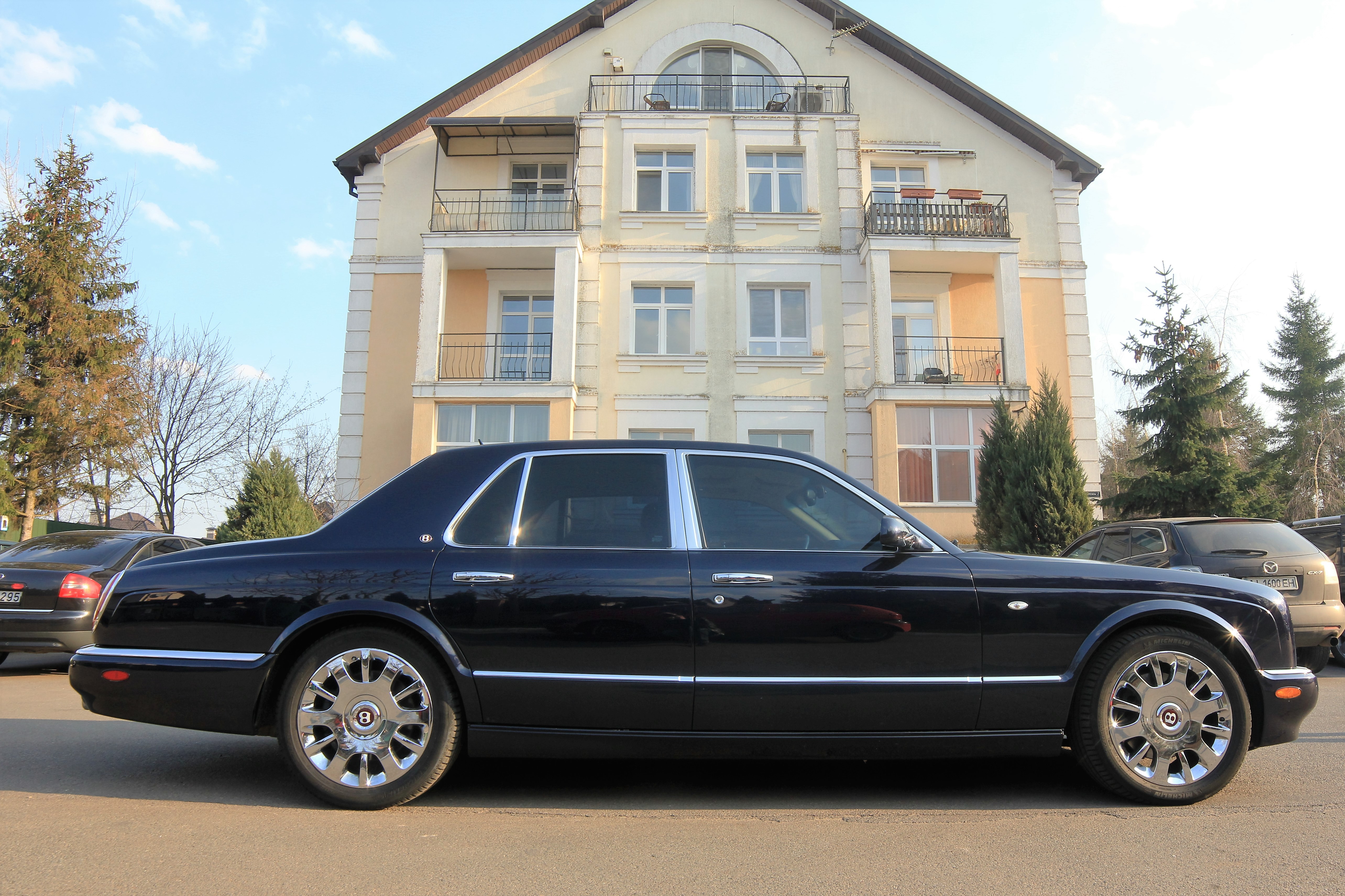 Бентли арнаж на свадьбу или Bentley Arnage с водителем 218W