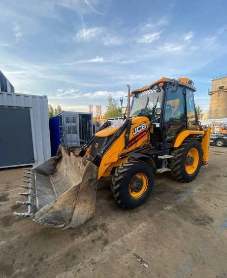 Послуги Екскаватора-навантажувача JCB 3CX 2wYN