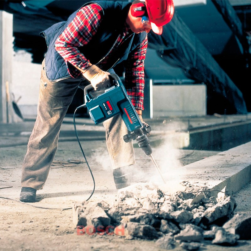 Молоток отбойный  BOSCH GSH 11 E 2MeP
