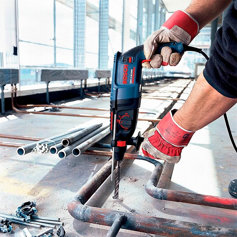 Перфоратор Bosch  3кг макс. диам. 28мм l1Ze