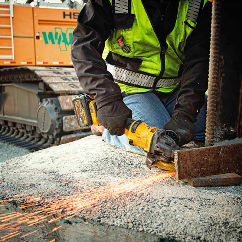Аккумуляторная болгарка  DeWalt DCG 412, круг 125мм jNqv