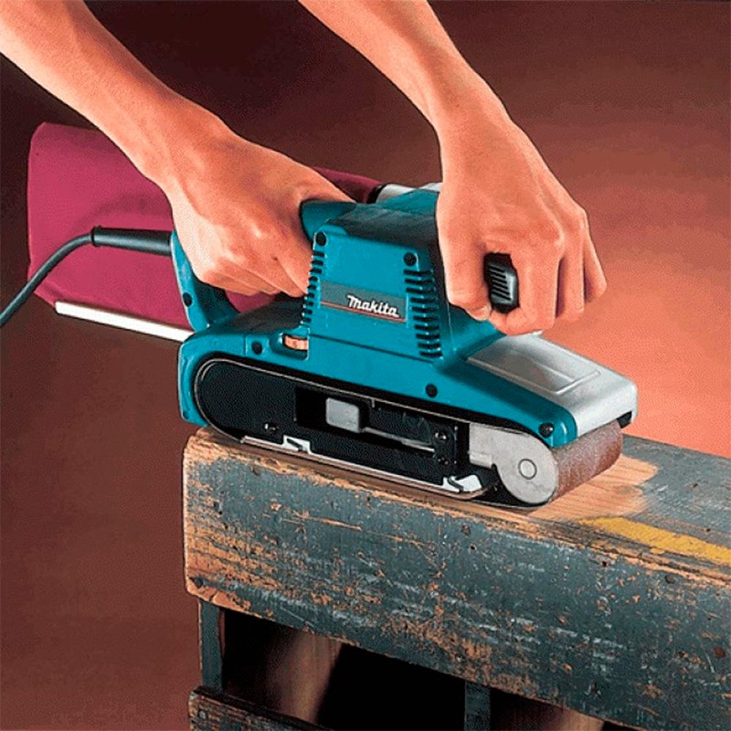 Ленточная шлифовальная машина Makita 9910, размер ленты 457*76мм K6bx