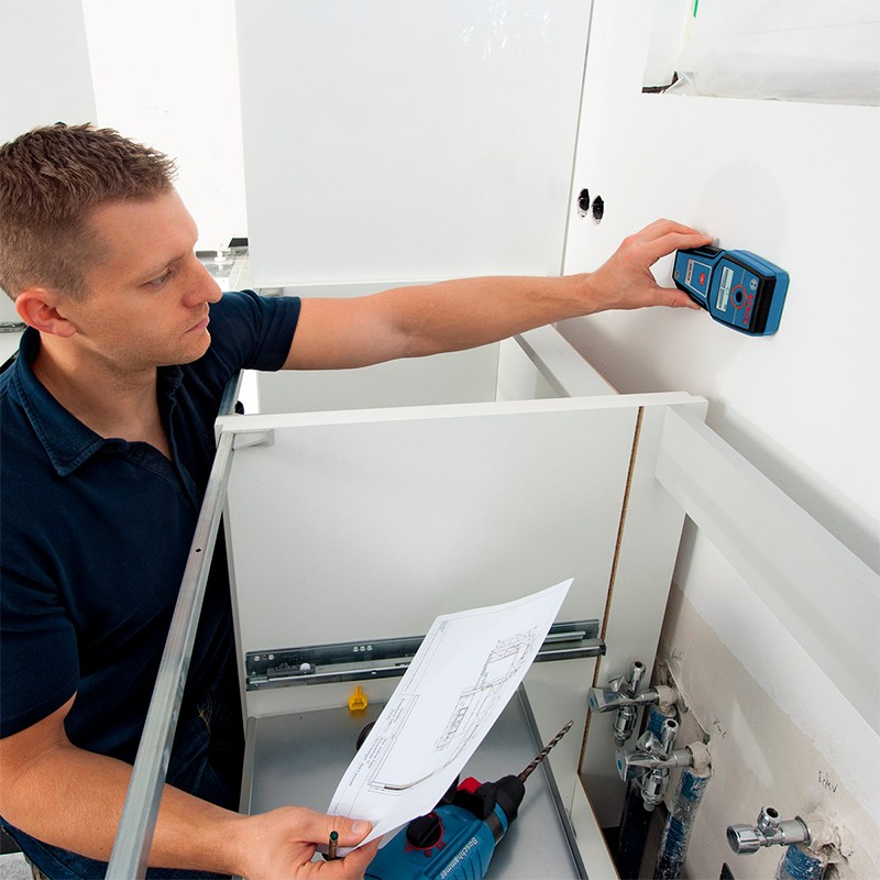 Детектор скрытой проводки Bosch 120, Макс. глубина обнаружения 120 мм Q4dN