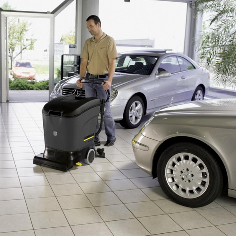 Аккумуляторная поломоечная машина KARCHER BR 40/25 Bp Pack AOk4
