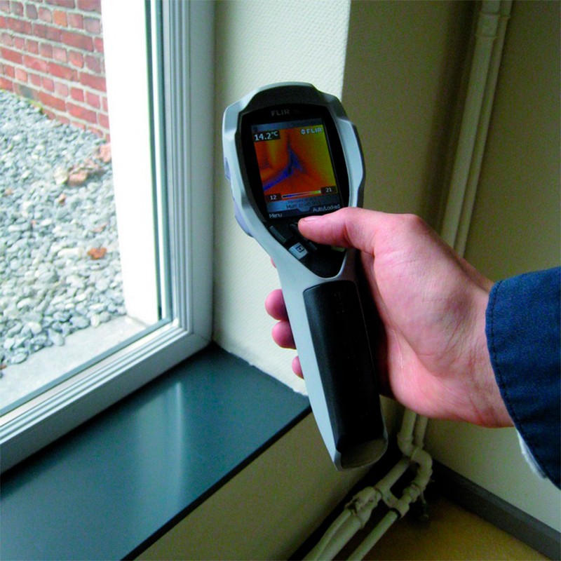 Тепловизор Flir E70, погрешность 0.05°C, 0,8кг WmMd