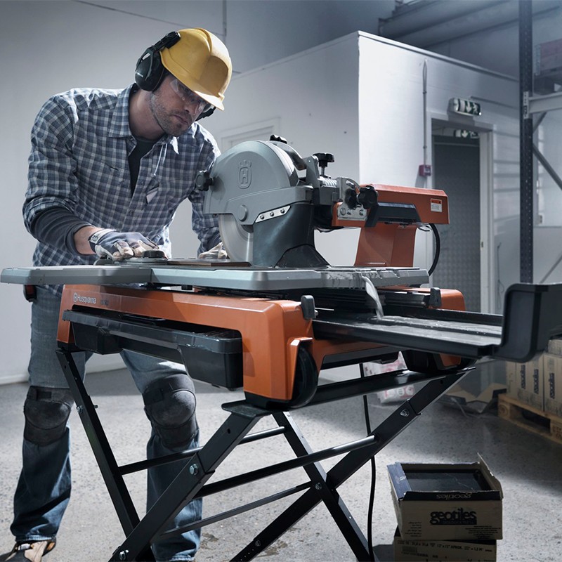 Плиткорез Husqvarna круг 350мм, ход 1000мм 5mNJ