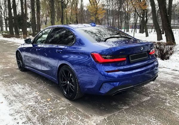 370 Авто BMW M340I X DRIVE с водителем DVoX