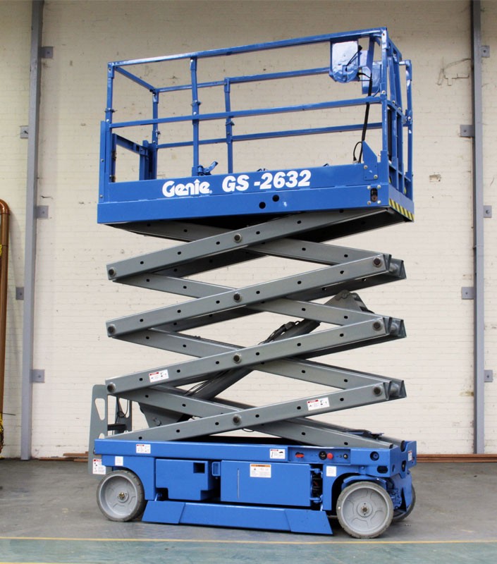 Ножничний підйомник 10 м GENIE GS-2632 (електро) EvDn