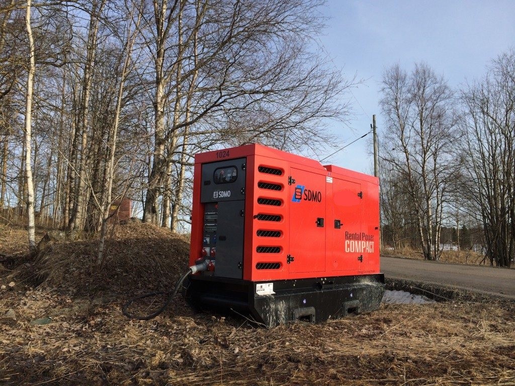 Дизельний генератор 80 кВт (SDMO R110) 11me