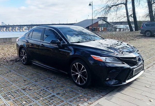 097 Toyota Camry 2020 на свадьбу трансфер 2Eg7