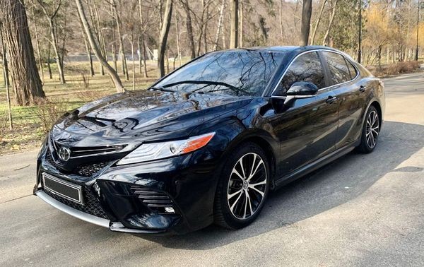 097 Toyota Camry 2020 на свадьбу трансфер 2Eg7