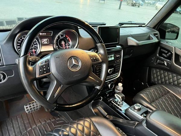 202 Mercedes-Benz G63 AMG черный с водителем без водителя Nyo1