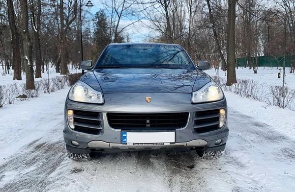 229 Внедорожник Porsche Cayenne бронированный B6 8W1W